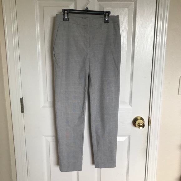 H&M Pants - Checkered Plaid Grey Mid Waisted Trousers